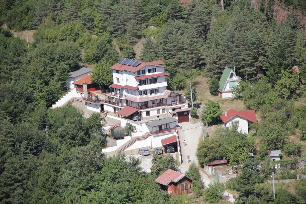 Family Hotel Diana Lyaskovo  Exterior foto