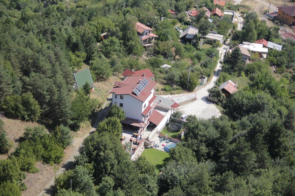 Family Hotel Diana Lyaskovo  Exterior foto