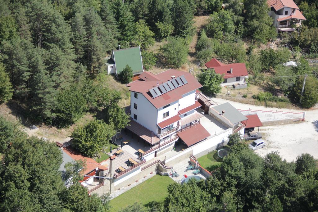 Family Hotel Diana Lyaskovo  Exterior foto